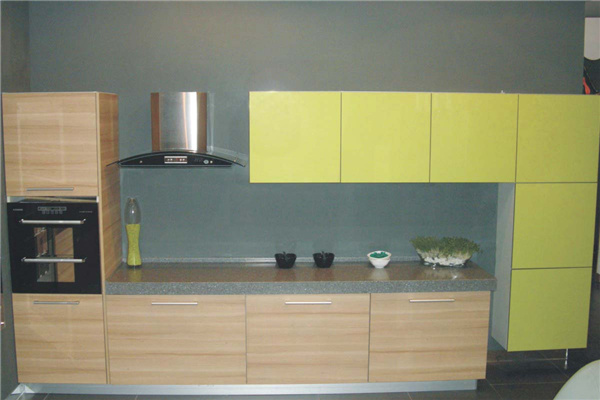 琳娜戴维斯橱柜